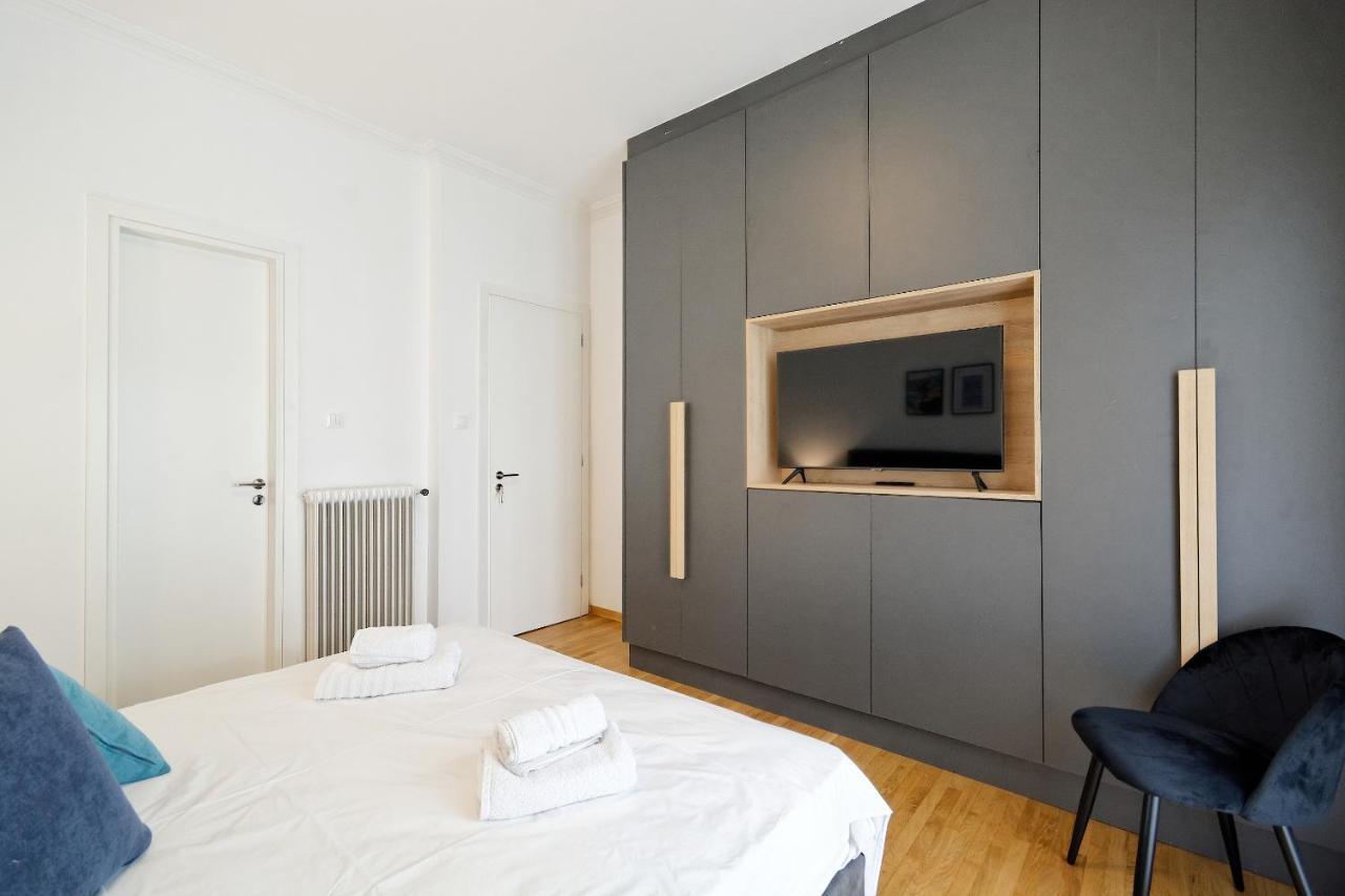 Elegant Big Apartment In Athens Center With Balcony 외부 사진