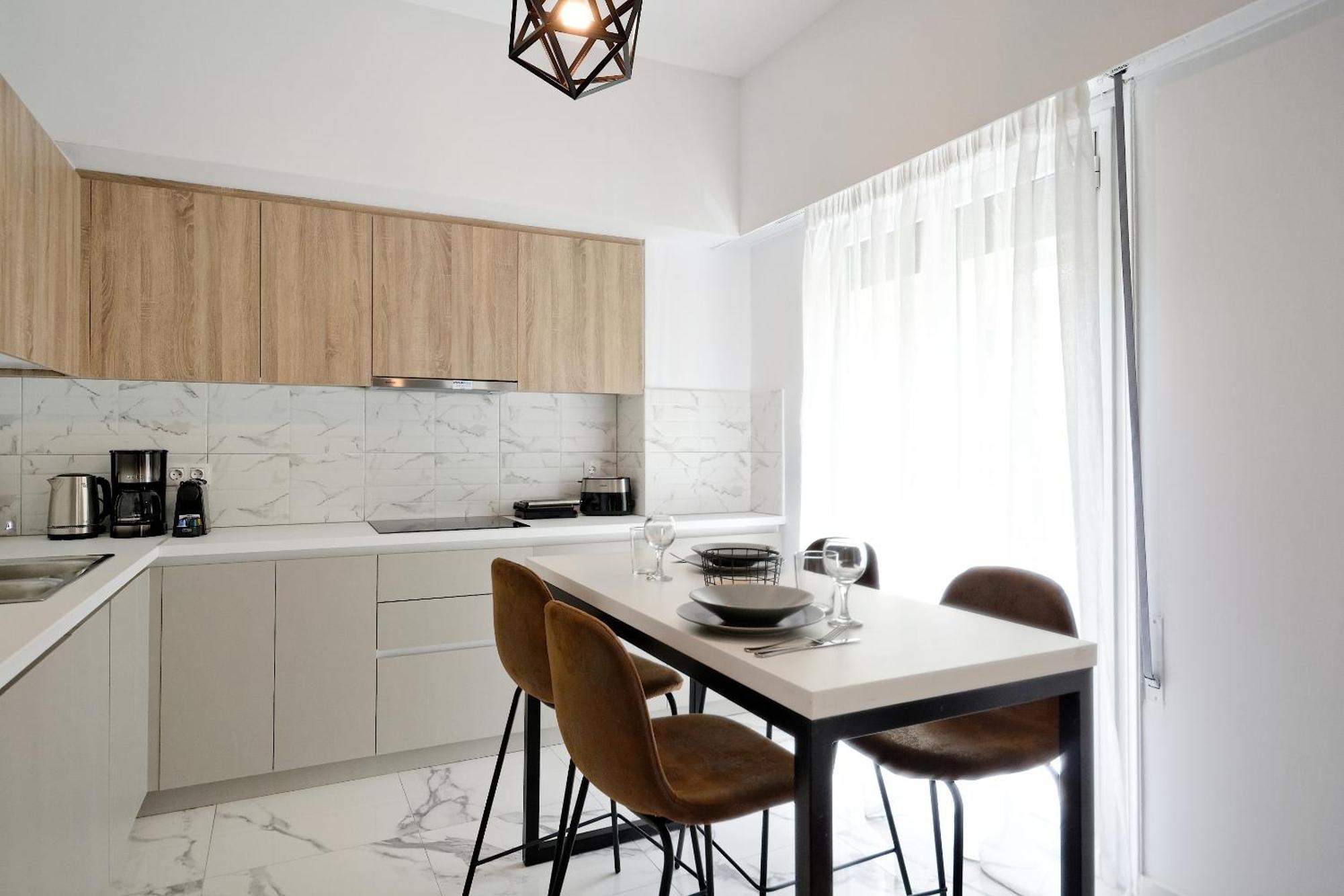 Elegant Big Apartment In Athens Center With Balcony 외부 사진
