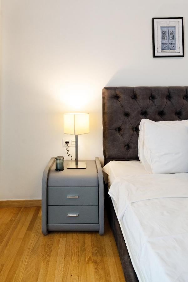 Elegant Big Apartment In Athens Center With Balcony 외부 사진